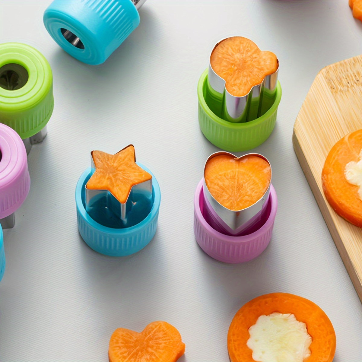 Home Cooking Help - Star Heart Shape Vegetables Cutter Plastic