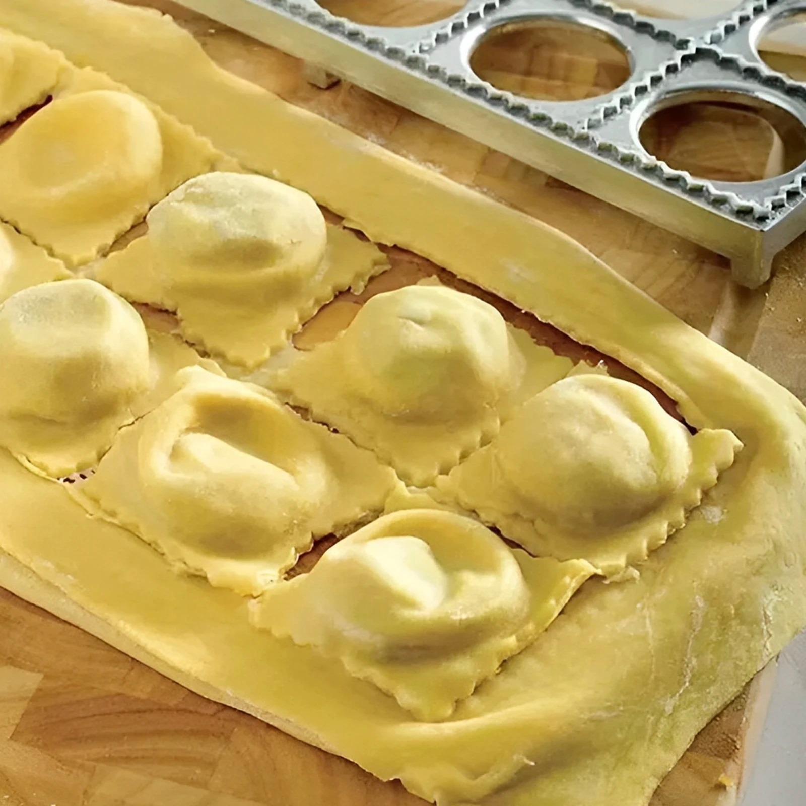 Dumpling Mold 12 Holes Ravioli - огляд і ціна Home Cooking Help